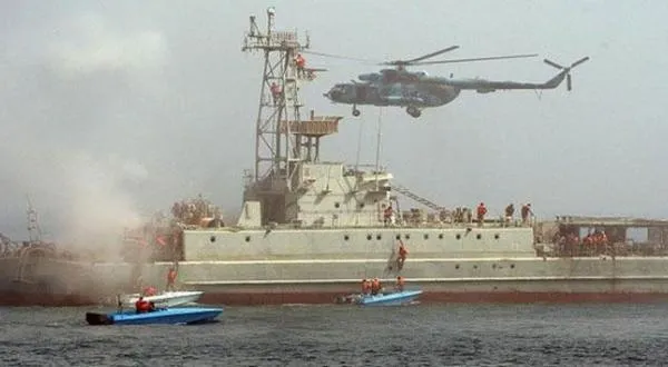US Navy Says Iranian Warnings are Insignificant