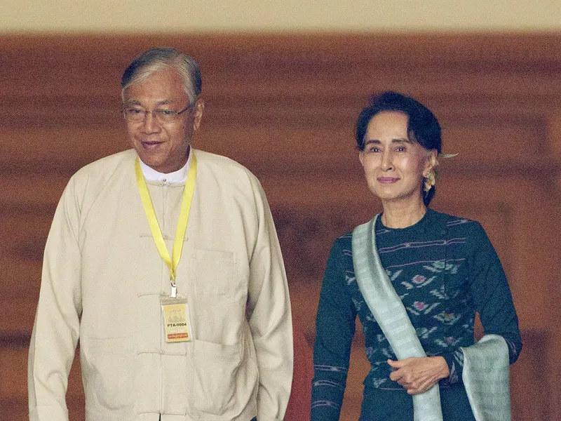 Historic Elections in Myanmar Bring First Civilian President in Decades