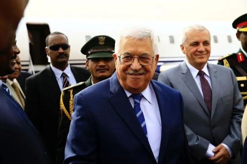 Abbas Agrees to Meet Netanyahu with Preconditions