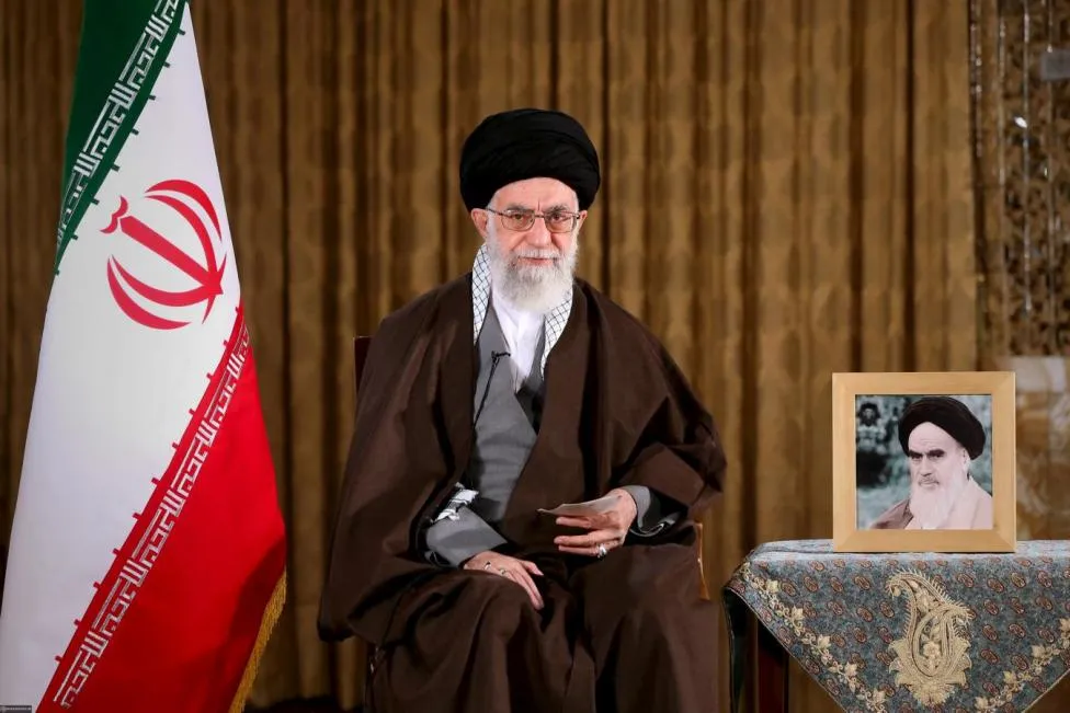 Khamenei Denies Intervening in Presidential Elections, Criticizes Economy