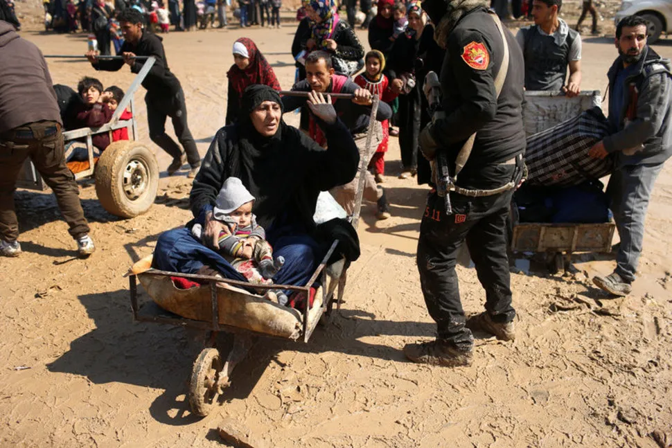 East Mosul Begins to Bustle as Suffering Worsens in City’s West