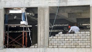 Saudi Arabia urges illegal workers to take advantage of amnesty