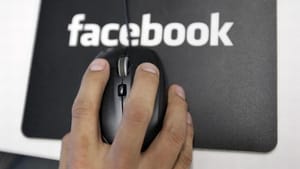 Debate: Social media can help curb radical Islamists