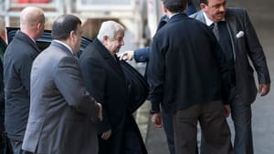 Syria peace talks at risk as government threatens to withdraw