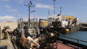 Libya oil standoff continues after tanker escape