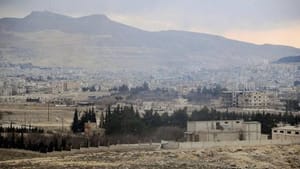Syrian forces fully control rebel stronghold near Lebanon