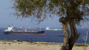 Libyan rebels, government agree to gradually reopen occupied oil ports