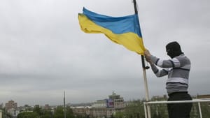 Ukraine helicopter downed by rebel fire, 9 killed