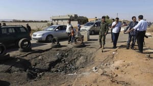 Renegade general launches offensive in east Libya, up to 12 killed