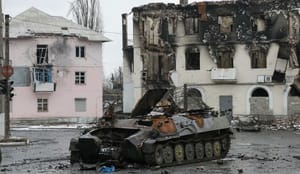 German, French leaders take Ukraine peace plan to Moscow