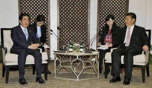 Japan PM Abe meets China’s Xi in Indonesia