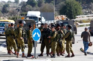 Palestinian Killed after Stabbing Israeli Soldier