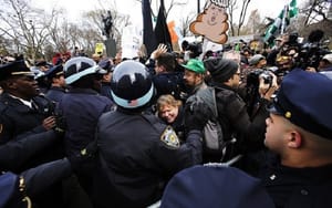 Arizona Road Shut Down by Anti-Trump Protesters – Manhattan