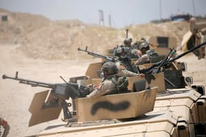 U.S.-led Coalition Kills ISIS Leader in Fallujah as Hundreds Flee