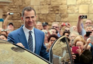 Spanish King Dissolves Parliament, Signs Decree for Unprecedented New Elections
