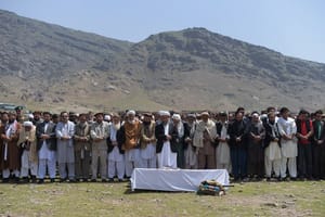 Taliban Spokesperson: Rolling Drums of War, Western Media Overstates ISIS’ Significance