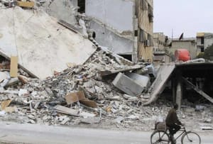 Syrian Regime Forces, SDF Advance Separately against ISIS