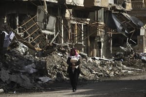 Syrian, Russian Air Raid Hit Market in East, Kill 17