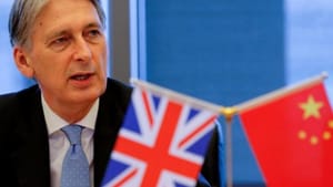 Survey Records Big Hit to UK’s Private Sector Post-Brexit