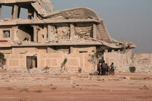 ISIS Frees Hundreds of Abducted Civilians after U.S.-Backed Forces Seized Manbij