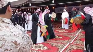 Culture in Saudi Arabia between Centralization and Decentralization