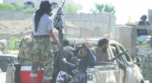 Saudi Funded Food Convoy is the First to Enter Taiz After Blockade is Partially Lifted