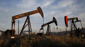 Angola’s Oil Boom … and Crisis
