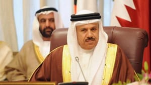 GCC’s Al-Zayani Discusses Political Solution in Yemen with U.N. Special Envoy