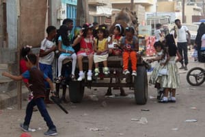 Lack of Liquidity Aggravates Yemenis’ Struggles