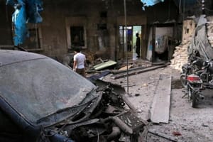 Airstrikes Knock Out Bakery, Hospitals in Aleppo