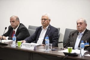 Riyadh-Based HNC to Discuss Executive Framework for Political Transition in Syria