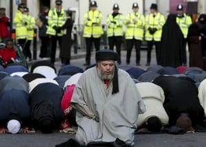 American Experts: Religion Unlikely a Motive for ISIS American Followers