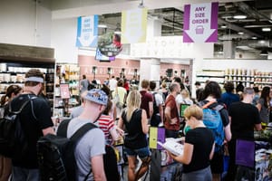 How to Pick the Fastest Line at the Supermarket
