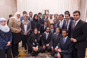 60 Saudi Students Stopped from Entering U.S., 5 of them over Mobile Phones