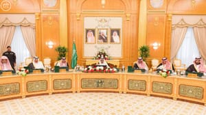 Saudi Cabinet Denounces Houthis Attacks