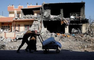 Mainly Iranian Pilgrims among Dead in ISIS Bombing near Baghdad
