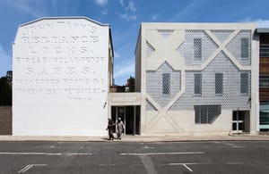 British Architect Designs Mosques without Minaret, Dome