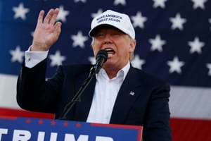 Trump Urges Voters to Dump Clintons, Says Campaign a ‘Movement’ to Take Government Back