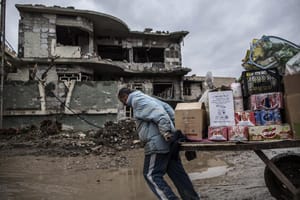 Opinion: Returning to the Struggle Over Iraq