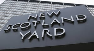 Scotland Yard Deploys Anti-terror Patrols in London