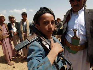 Houthi, Saleh Militias Recruited 40 Children to Fight In Al-Mahweet