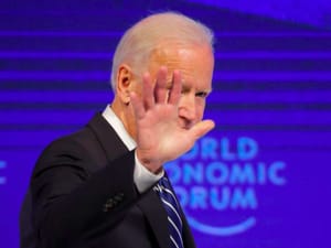 Lights Go Out on Obama’s Representative in Davos Last Appearance