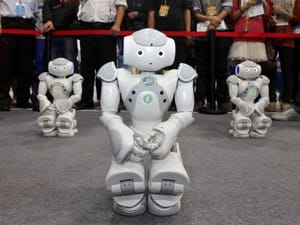 ‘Robots’ to Compete with Humans by 2025