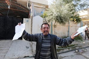 In Mosul Areas Retaken from ISIS, Loss and Fear Linger