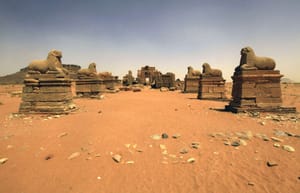 Sudanese Minister: The Louvre to Organize Exhibition on Sudan’s Antiquities