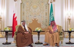 Crown Prince Discusses Bilateral Relations with Bahraini Counterpart