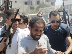 Why Many Tunisians are Leaving to Fight Abroad with Extremist Groups?