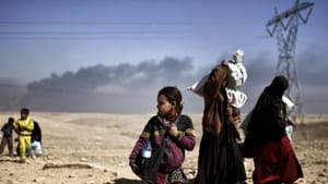 Mosul Civilians Flee ISIS as Aid Struggles to Reach those in Need