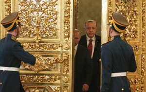 Putin Calls for Extending Truce, Erdogan Links Manbij to Raqqa