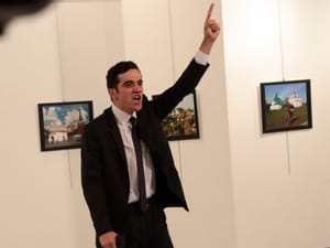 Ankara Seeks FBI’s Help to Restore Deleted Messages of Russian Ambassador’s Assassin